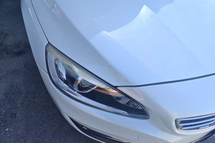 Used Volvo S60 2016 S60L T5 Intelligent Drive Edition Right Front Headlight