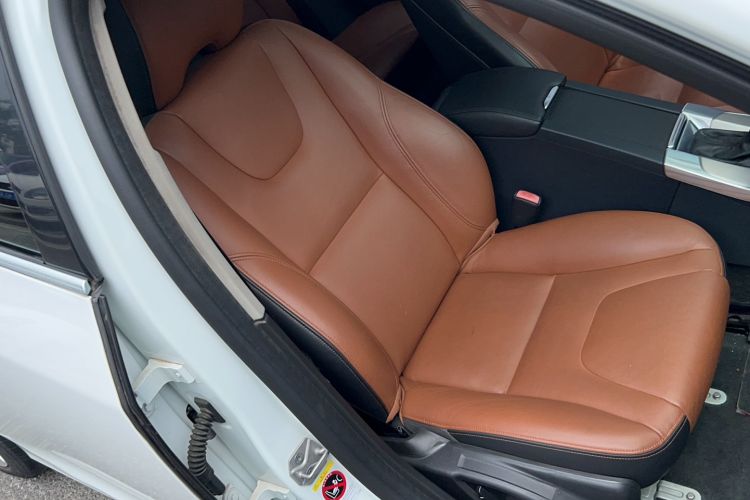 Used Volvo S60 2016 S60L T4 Zhiyuan Edition Right Front Seat
