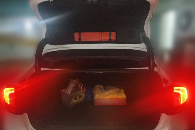 Used Volvo S60 2016 S60L T4 Zhiyuan Edition Trunk