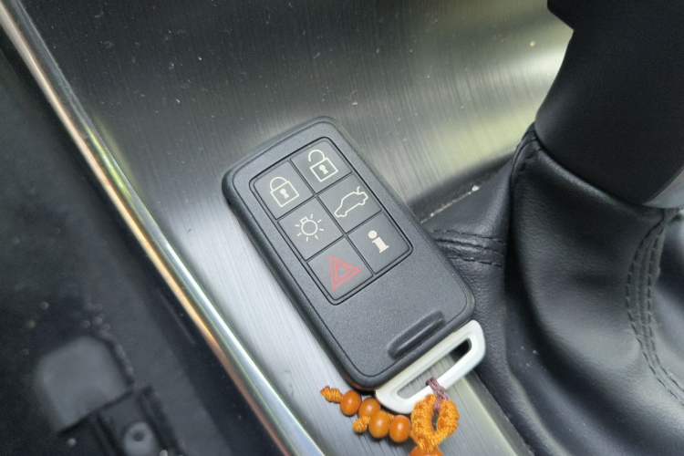 Used Volvo S60 2016 S60L T5 Intelligent Drive Edition Vehicle Key