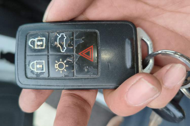 Used Volvo S60 2016 S60L T4 Zhiyuan Edition Vehicle Key
