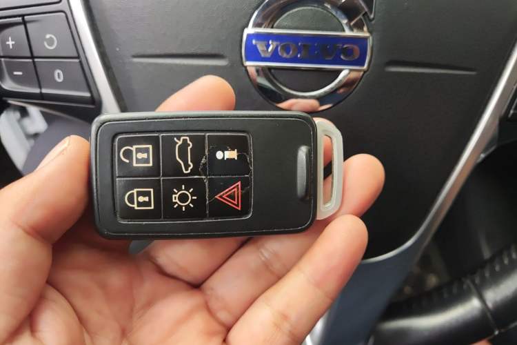 Used Volvo S60 2016 S60L T5 Intelligent Drive Edition Vehicle Key