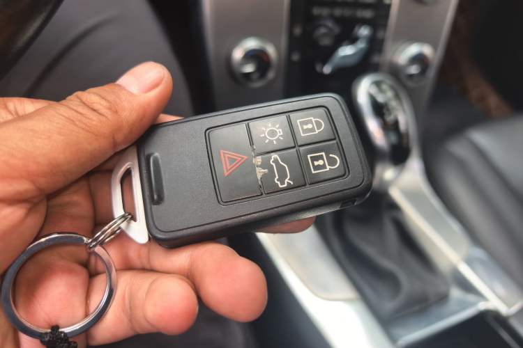 Used Volvo S60 2016 S60L T4 Zhiyuan Edition Vehicle Key