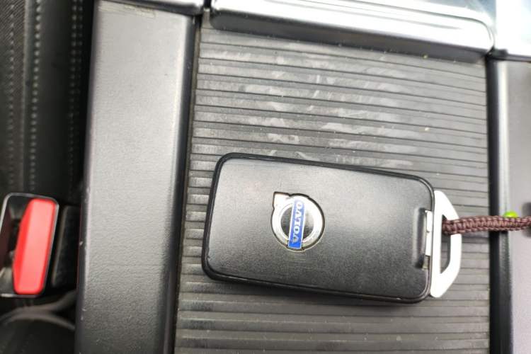 Used Volvo S60 2016 S60L T3 Smart Drive Edition Vehicle Key