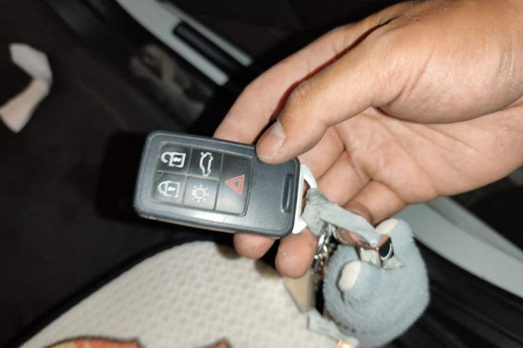 Used Volvo S60 2016 S60L T3 Smart Drive Edition Vehicle Key