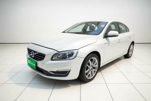 Używany Volvo S60 2016 S60L T5 Intelligent Drive Edition