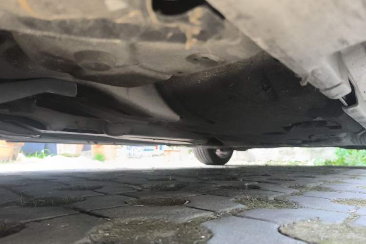 Used Volvo S60 2016 S60L T4 Zhiyuan Edition Chassis Front Left