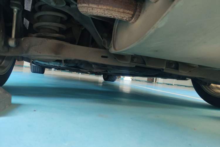 Used Volvo S60 2016 S60L T4 Zhiyuan Edition Chassis Rear