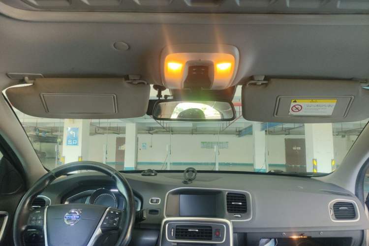 Used Volvo S60 2016 S60L T4 Zhiyuan Edition Headliner