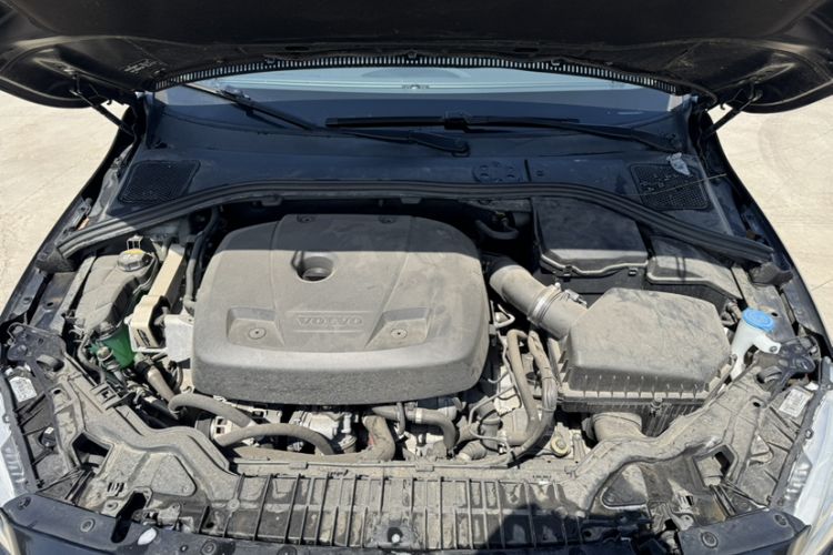 Used Volvo S60 2017 S60L T5 Intelligent Drive Edition Engine Bay