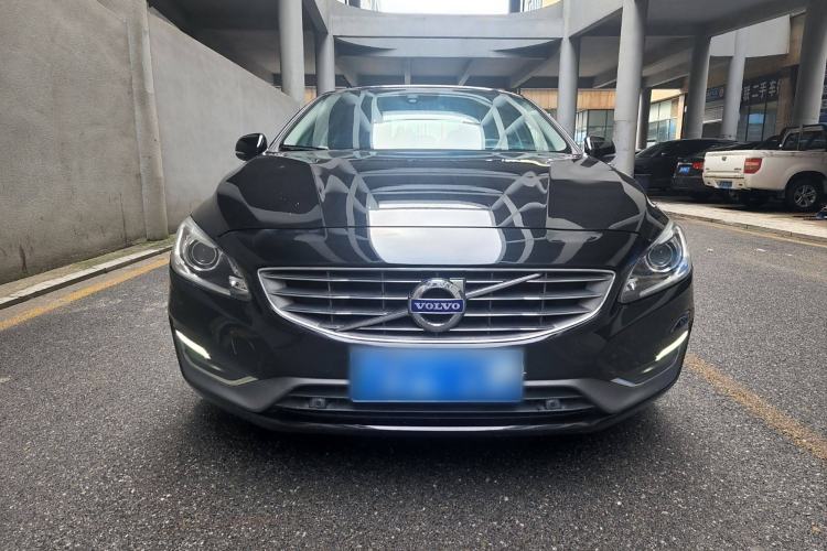 Used Volvo S60 2017 S60L T4 Smart Range Edition Exterior 1