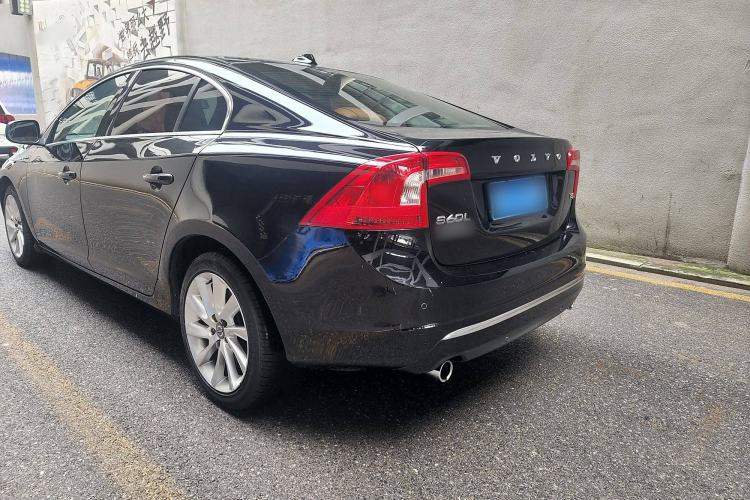 Used Volvo S60 2017 S60L T4 Smart Range Edition Exterior 3