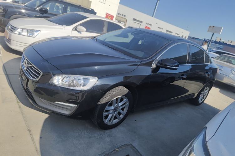 Used Volvo S60 2017 S60L T3 Smart Drive Edition Exterior 3