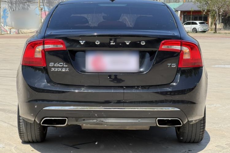 Used Volvo S60 2017 S60L T5 Intelligent Drive Edition Exterior 4