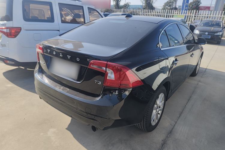 Used Volvo S60 2017 S60L T3 Smart Drive Edition Exterior 5