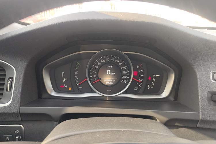 Used Volvo S60 2017 S60L T3 Smart Drive Edition Instrument Cluster