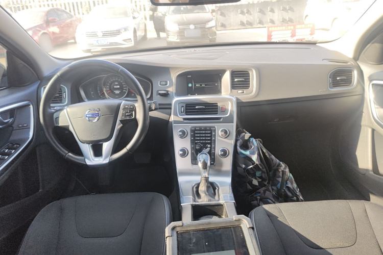 Used Volvo S60 2017 S60L T3 Smart Drive Edition Interior 2