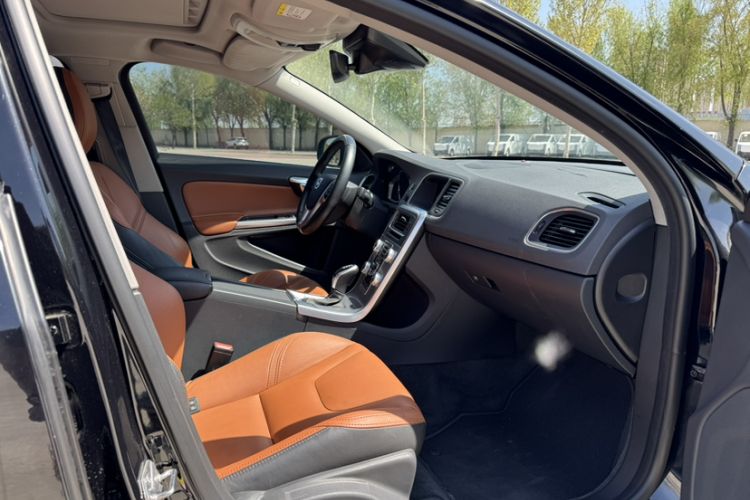 Used Volvo S60 2017 S60L T5 Intelligent Drive Edition Interior 2
