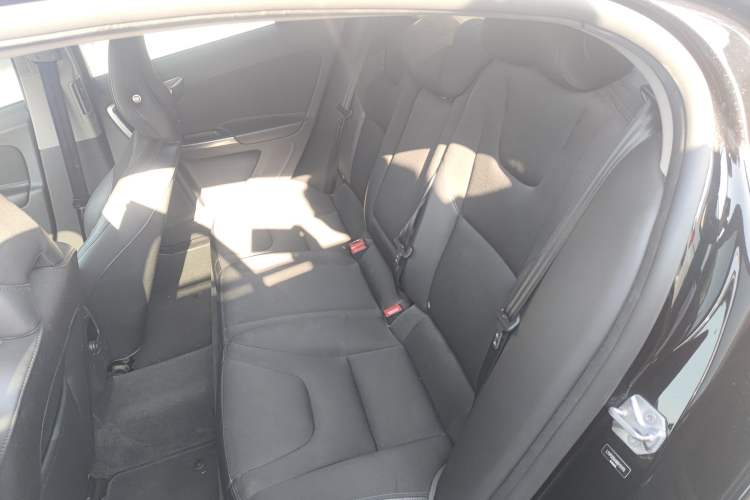 Used Volvo S60 2017 S60L T3 Smart Drive Edition Interior 4