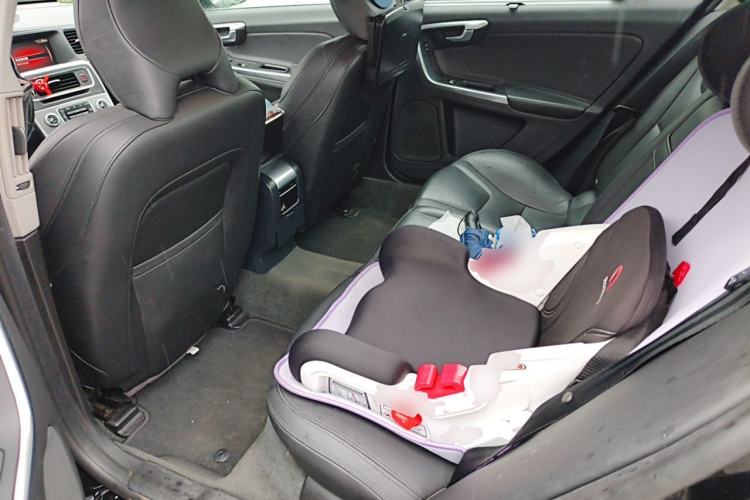 Used Volvo S60 2017 S60L T5 Intelligent Drive Edition Left Rear Seat