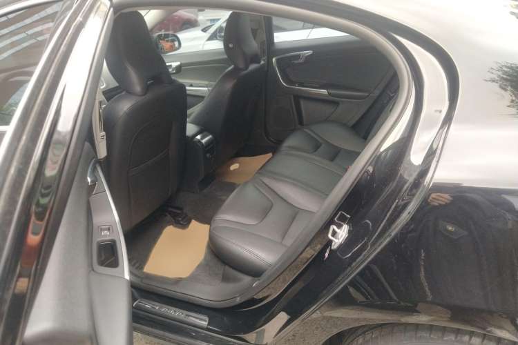 Used Volvo S60 2017 S60L T3 Smart Upgrade Edition Left Rear Seat