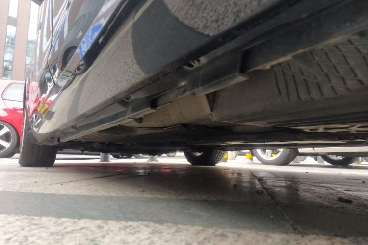 Used Volvo S60 2017 S60L T3 Smart Upgrade Edition Left Side Sill