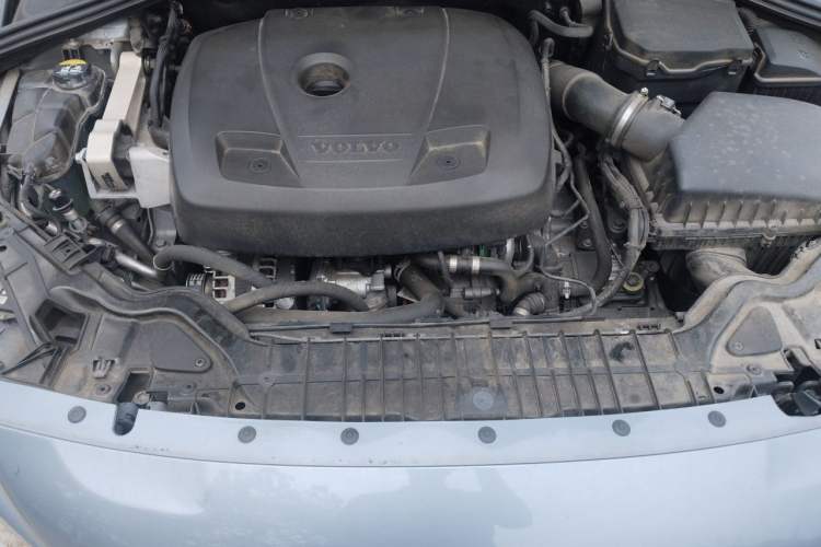 Used Volvo S60 2017 S60L T3 Smart Upgrade Edition Engine Bay