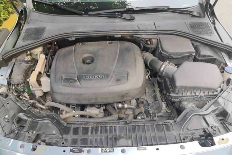 Used Volvo S60 2017 S60L T4 Smart Range Edition Engine Bay