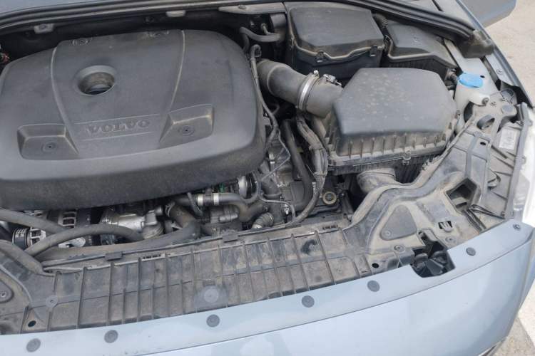 Used Volvo S60 2017 S60L T3 Smart Upgrade Edition Engine Bay Left
