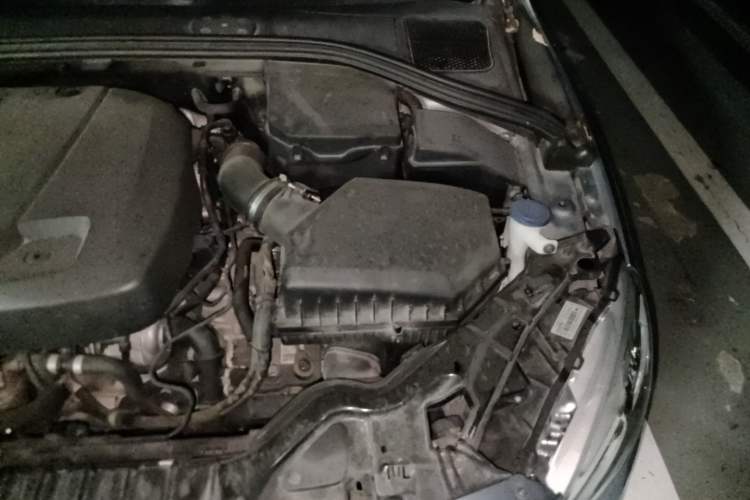 Used Volvo S60 2017 S60L T3 Smart Upgrade Edition Engine Bay Left