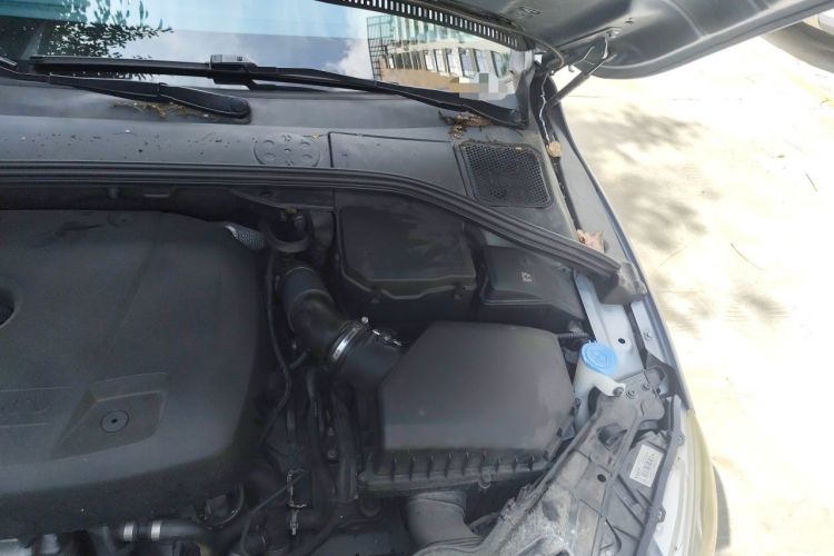 Used Volvo S60 2017 S60L T3 Smart Upgrade Edition Engine Bay Left