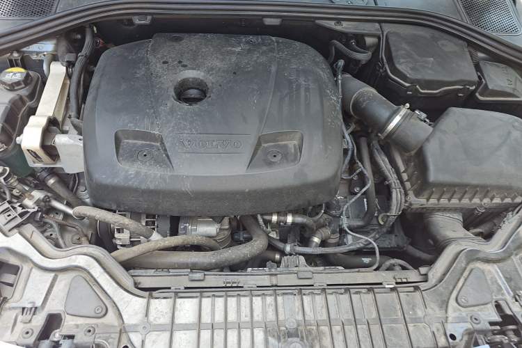 Used Volvo S60 2017 S60L T3 Smart Upgrade Edition Engine Bay