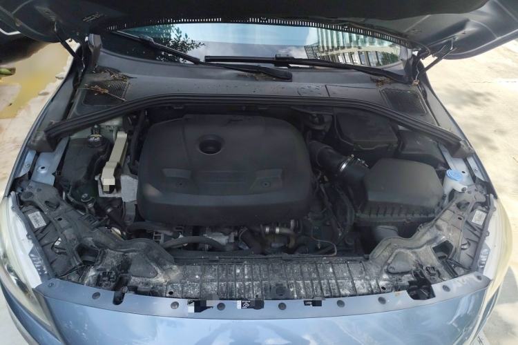 Used Volvo S60 2017 S60L T3 Smart Upgrade Edition Engine Bay