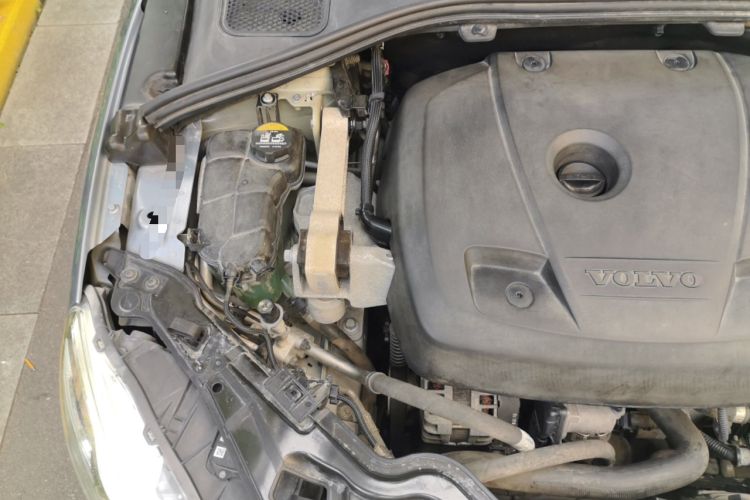 Used Volvo S60 2017 S60L T4 Smart Range Edition Engine Bay Right