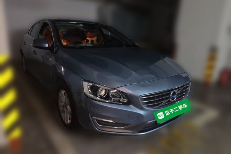 Used Volvo S60 2017 S60L T3 Smart Upgrade Edition Front Right 45 Deg