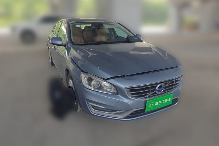 Used Volvo S60 2017 S60L T3 Smart Upgrade Edition Front Right 45 Deg