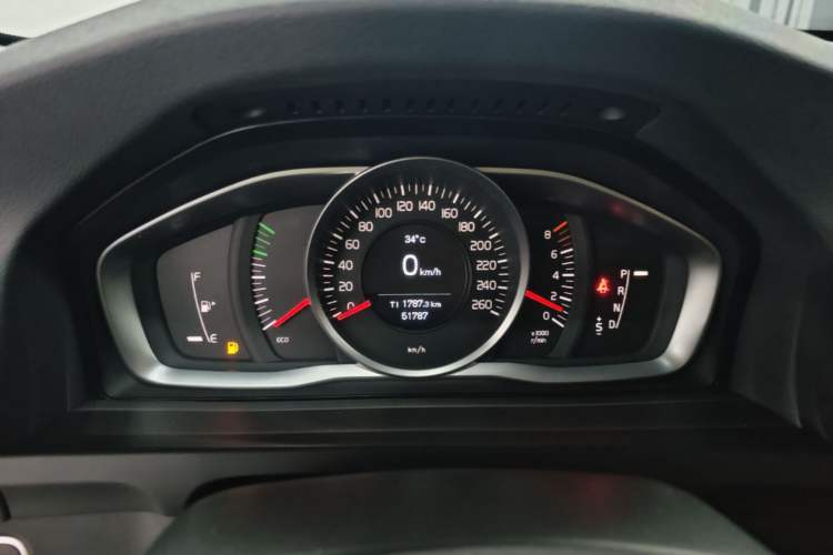 Used Volvo S60 2017 S60L T3 Smart Upgrade Edition Instrument Cluster