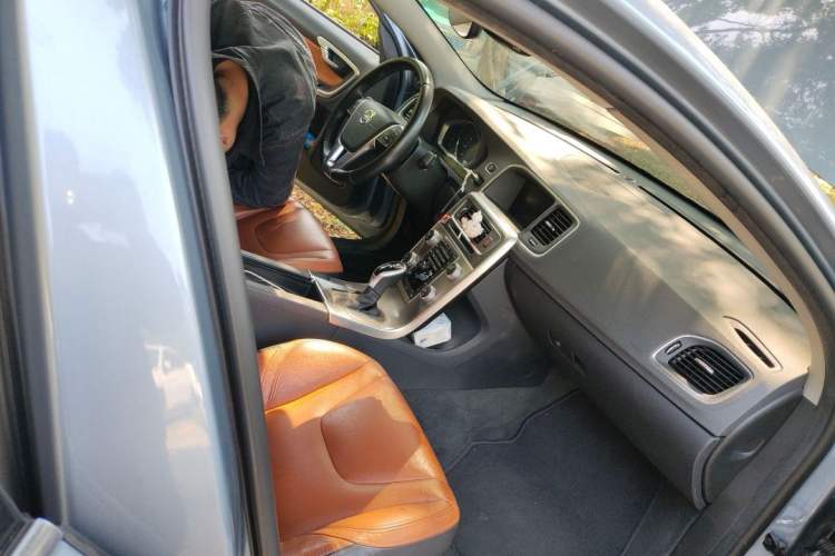 Used Volvo S60 2017 S60L T5 Intelligent Drive Edition Interior 1