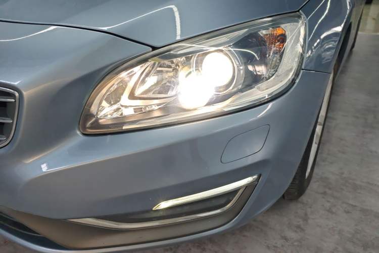 Used Volvo S60 2017 S60L T3 Smart Upgrade Edition Left Front Headlight