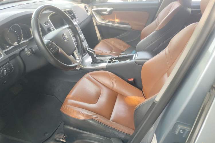 Used Volvo S60 2017 S60L T5 Intelligent Drive Edition Left Front Seat