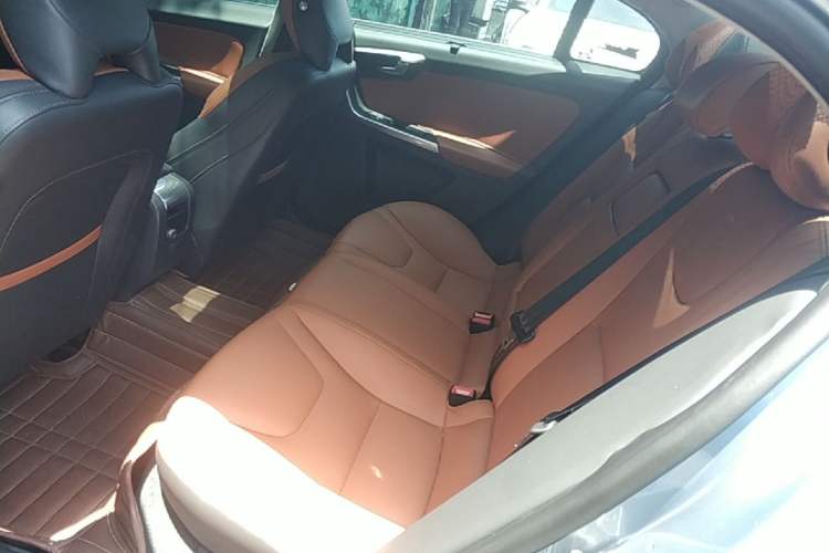 Used Volvo S60 2017 S60L T5 Intelligent Drive Edition Left Rear Seat