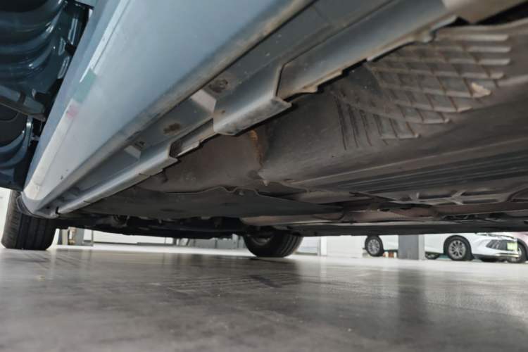 Used Volvo S60 2017 S60L T3 Smart Upgrade Edition Left Side Sill