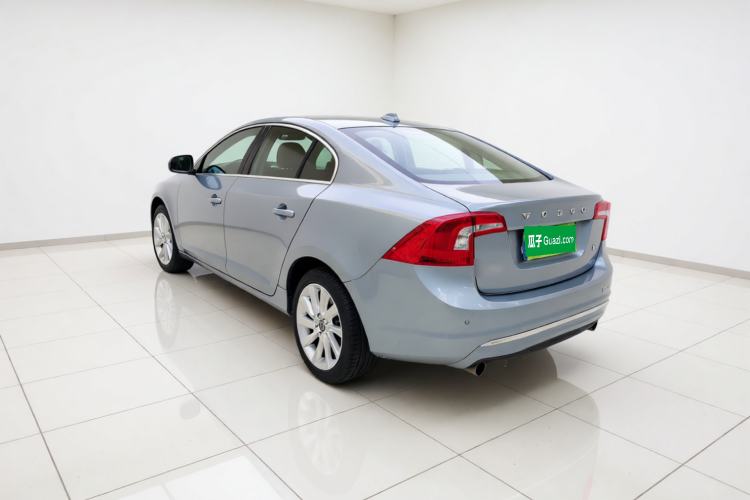 Used Volvo S60 2017 S60L T4 Smart Range Edition Rear Left 45 Deg