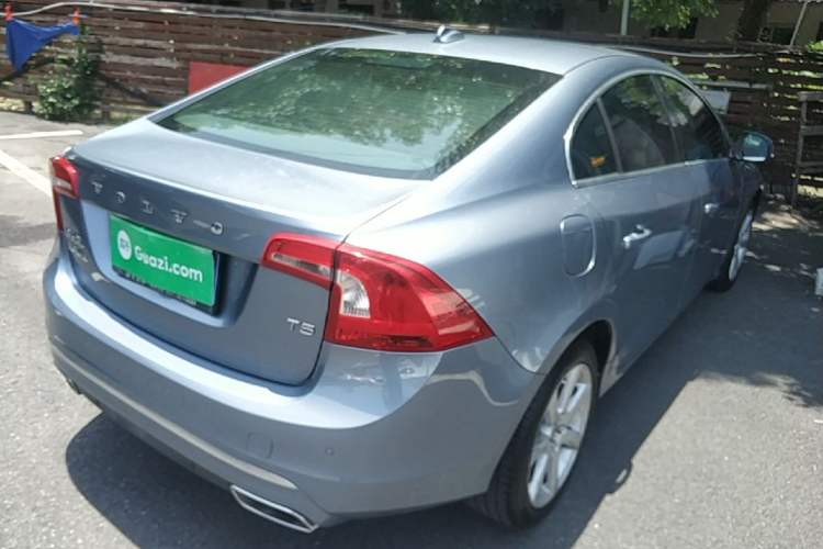Used Volvo S60 2017 S60L T5 Intelligent Drive Edition Rear Right 45 Deg