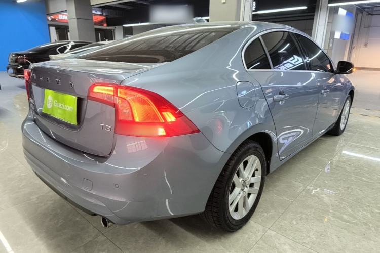 Used Volvo S60 2017 S60L T3 Smart Upgrade Edition Rear Right 45 Deg