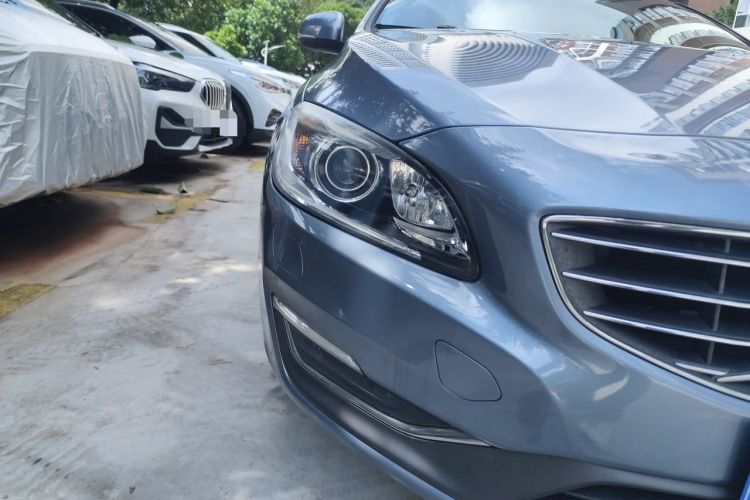 Used Volvo S60 2017 S60L T3 Smart Upgrade Edition Right Front Headlight