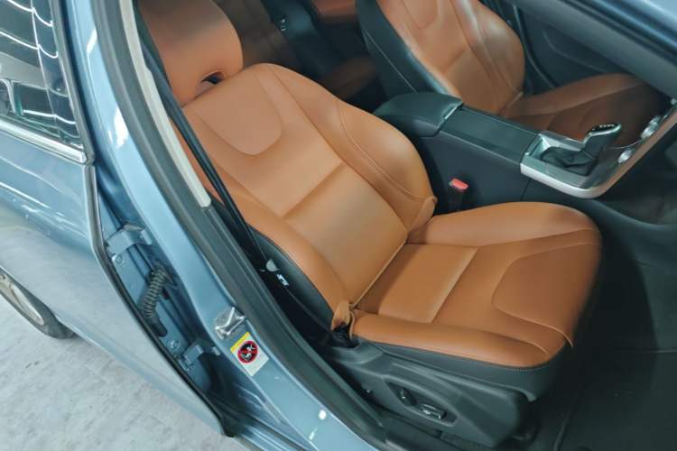 Used Volvo S60 2017 S60L T3 Smart Upgrade Edition Right Front Seat