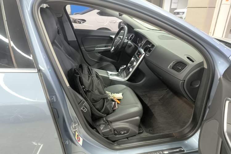 Used Volvo S60 2017 S60L T3 Smart Upgrade Edition Right Front Seat
