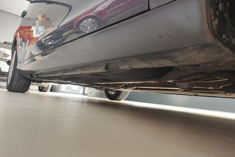 Used Volvo S60 2017 S60L T3 Smart Upgrade Edition Right Side Sill