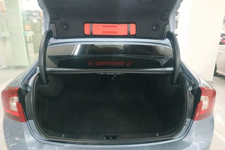Used Volvo S60 2017 S60L T3 Smart Upgrade Edition Trunk